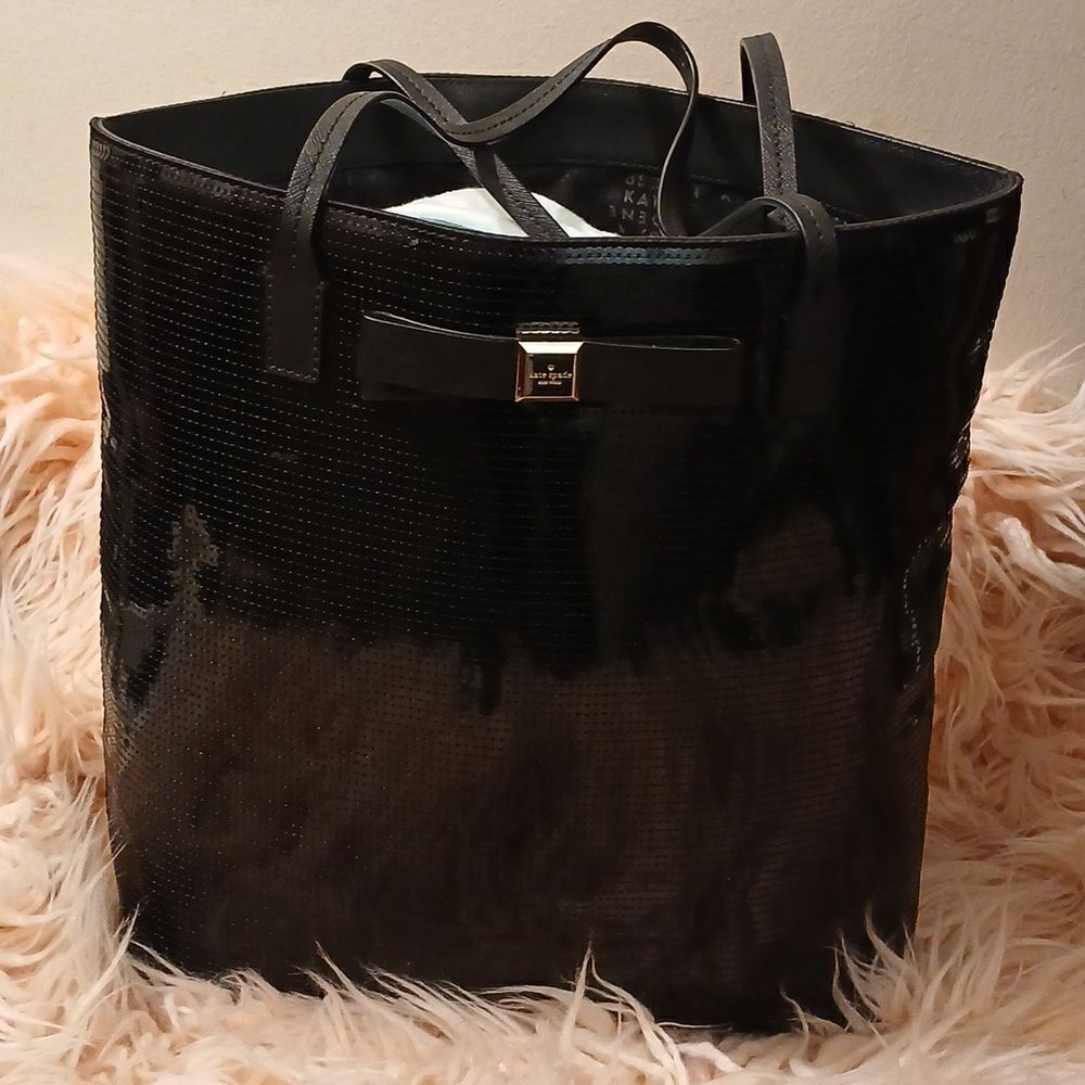 🔥SALE! ♠️ Kate Spade Salinas Court Large black sequined tote